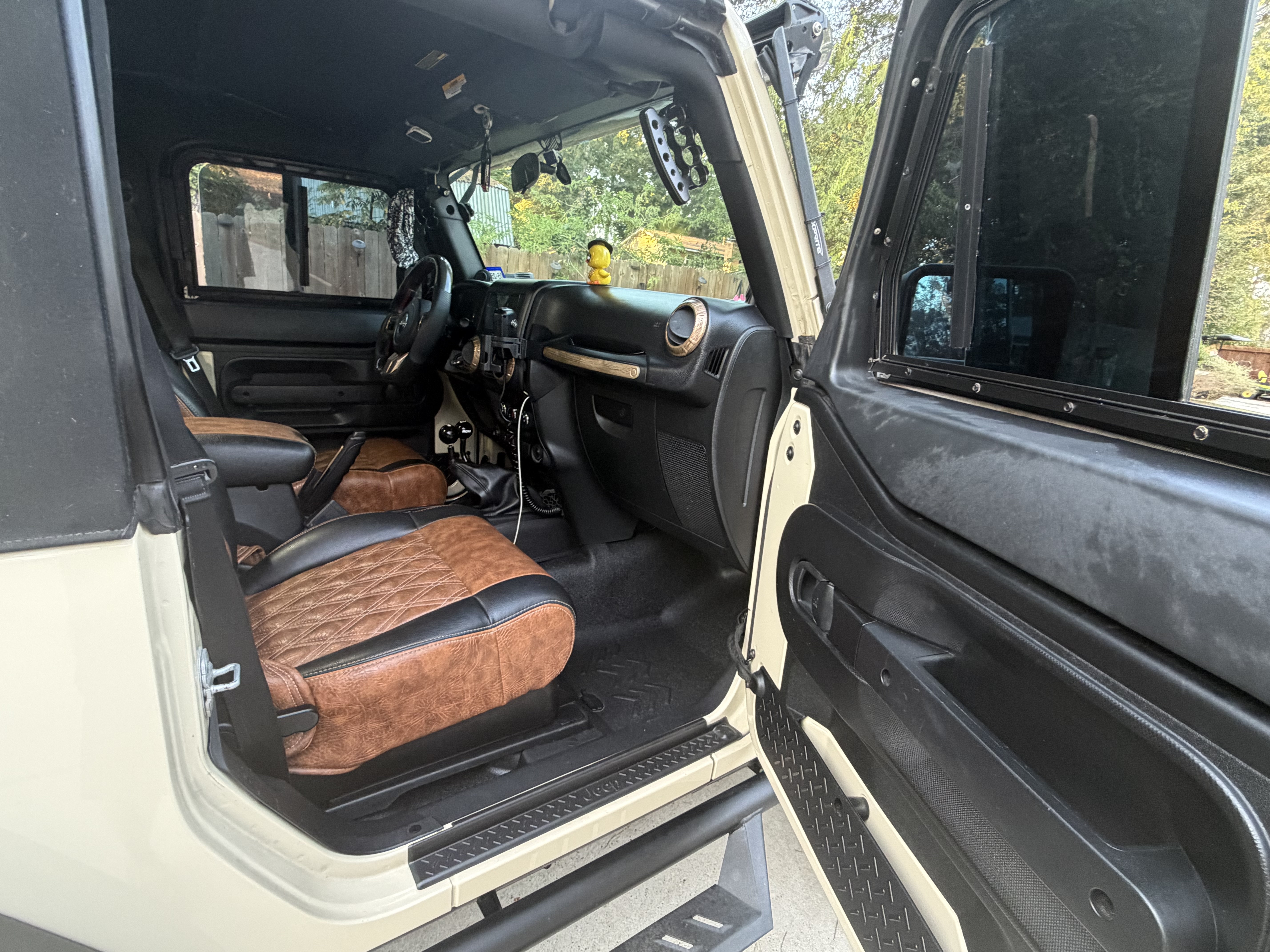 Used 2011 Jeep Wrangler Sport AWD/4WD image 9