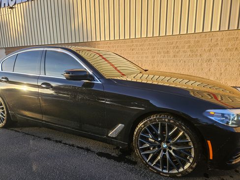 Used 2018 BMW 530i xDrive image 4