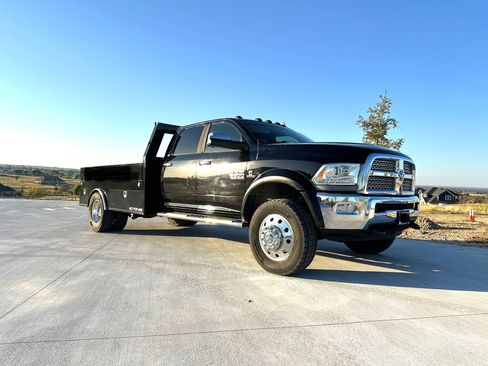 Used 2014 RAM 5500 Laramie image 5