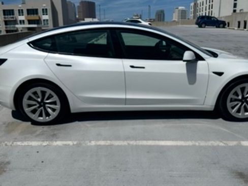 Used 2023 Tesla Model 3 Standard Range image 6
