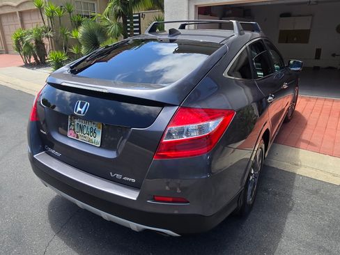 Used 2015 Honda Crosstour EX-L image 5