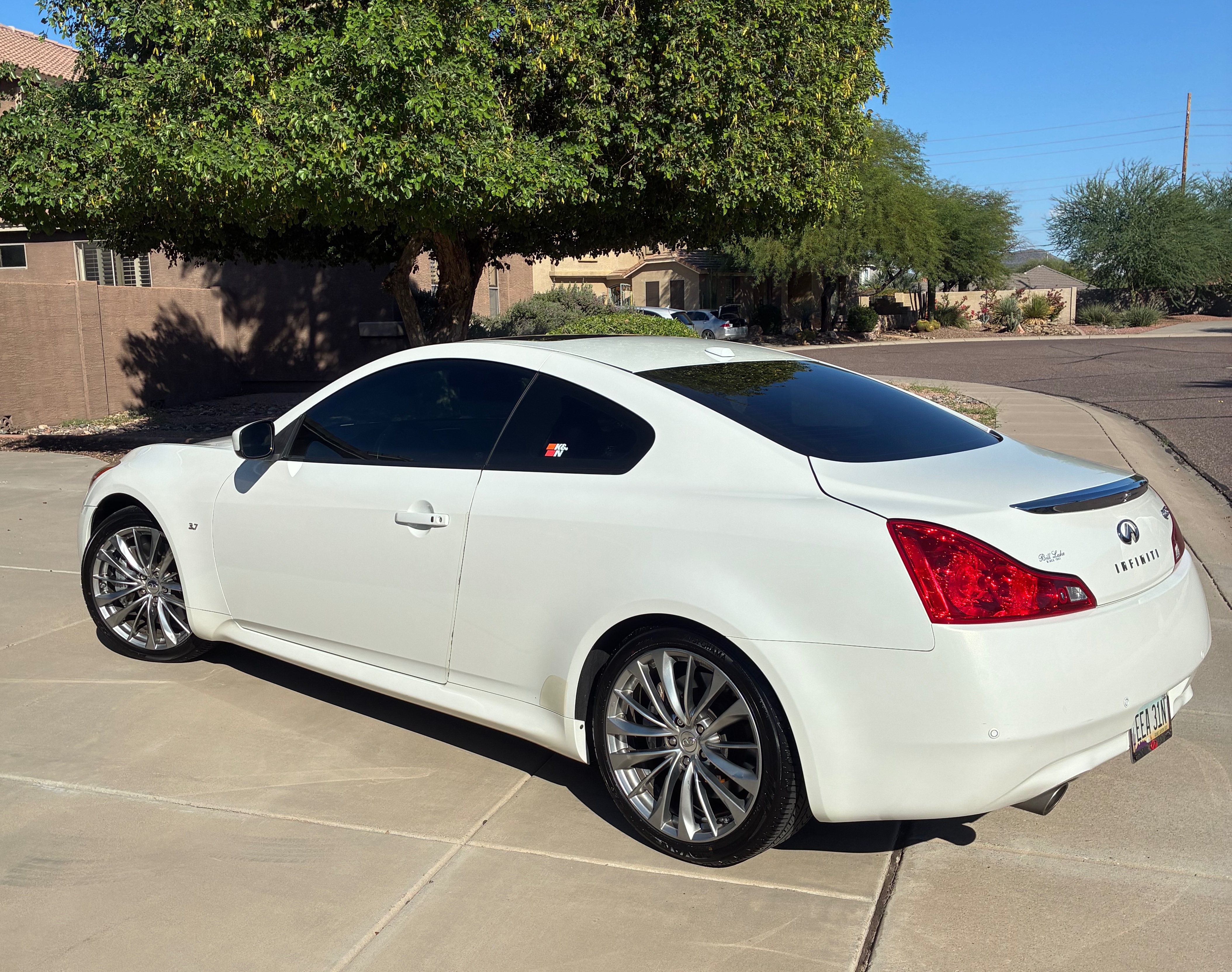 Used 2014 INFINITI Q60 Journey w/ Premium Package RWD image 1