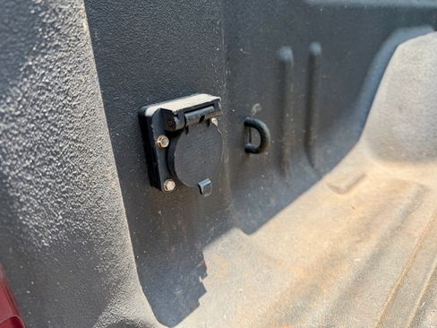 Used 2014 GMC Sierra 2500 SLE w/ SLE Preferred Package AWD/4WD image 30