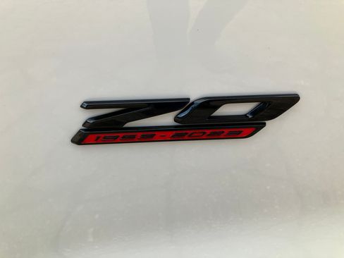 Used 2023 Chevrolet Corvette Z06 w/ Z07 Performance Package image 10