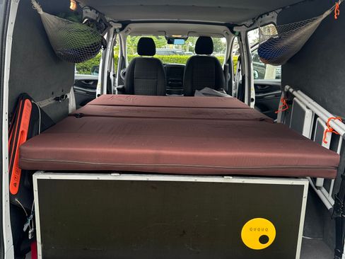 Used 2019 Mercedes-Benz Metris image 9