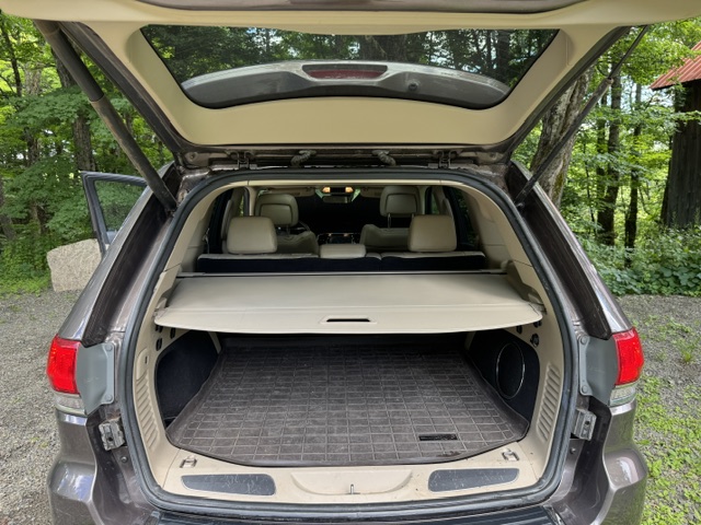 Used 2019 Jeep Grand Cherokee Limited w/ Luxury Group II AWD/4WD image 23