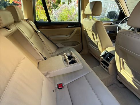 Used 2014 BMW X3 xDrive28i image 9