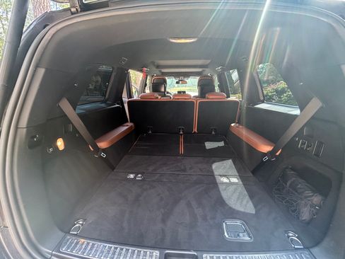 Used 2017 Mercedes-Benz GLS 550 4MATIC image 17