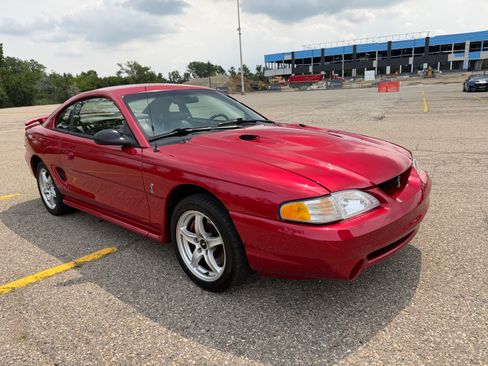 Used 1998 Ford Mustang Cobra RWD image 2