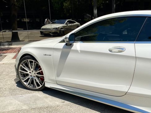 Used 2015 Mercedes-Benz S 63 AMG 4MATIC Coupe image 8