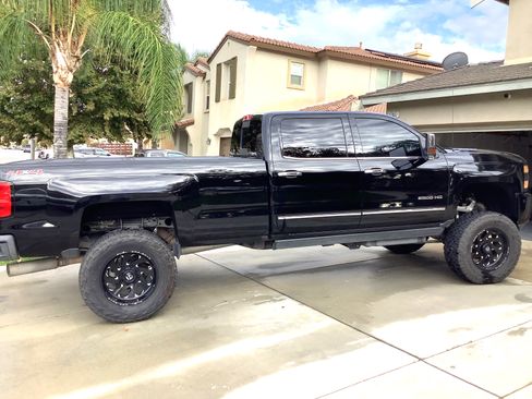 Used 2016 Chevrolet Silverado 2500 LTZ w/ Duramax Plus Package AWD/4WD image 11