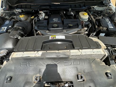 Used 2012 RAM 3500 ST w/ Chrome Appearance Group image 4