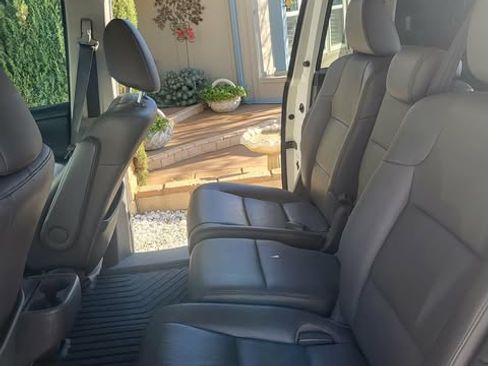 Used 2017 Honda Odyssey EX-L image 8