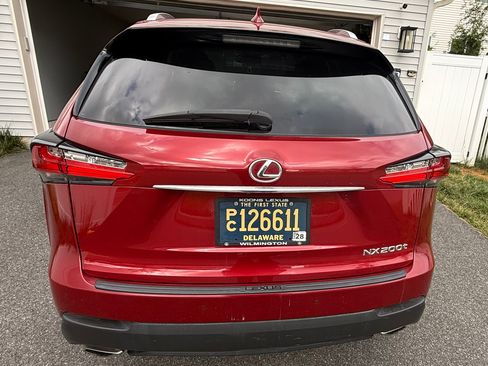 Used 2017 Lexus NX 200t AWD w/ Luxury Package image 6