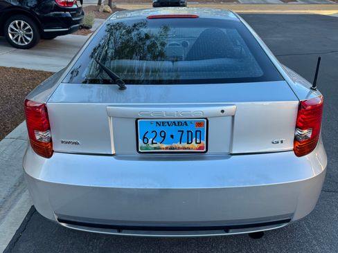 Used 2000 Toyota Celica GT w/ Upgrade Value Pkg FWD image 6