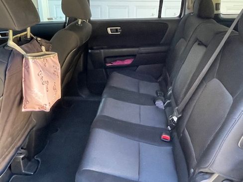 Used 2011 Honda Pilot EX image 11