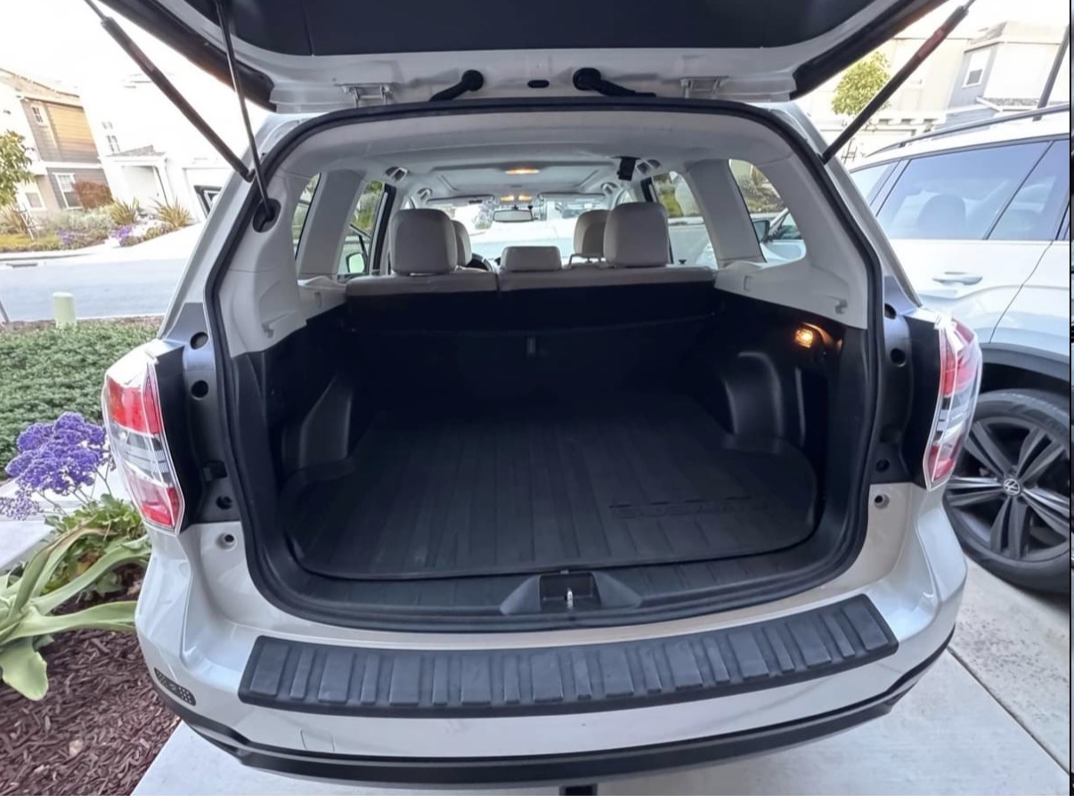Used 2015 Subaru Forester 2.5i Limited w/ Popular Package #2 AWD/4WD image 12