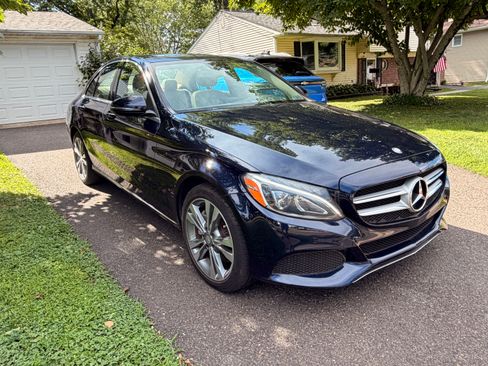 Used 2017 Mercedes-Benz C 300 4MATIC Sedan image 6