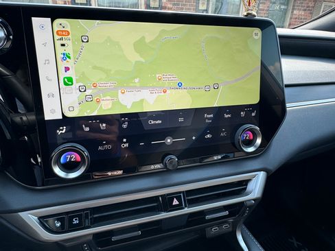 Used 2024 Lexus RX 350 w/ Convenience Package image 22