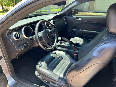 Used 2007 Ford Mustang Shelby GT500 RWD image 11