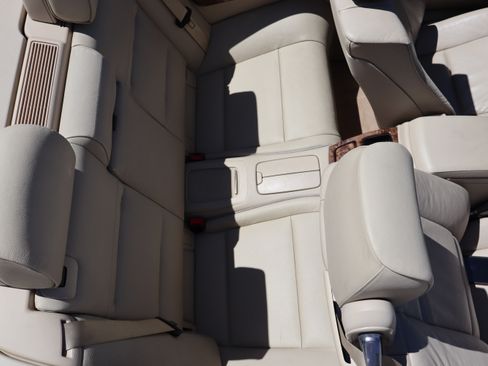 Used 2008 BMW 328i Convertible image 23