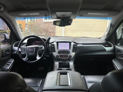 Used 2015 GMC Yukon SLT image 10