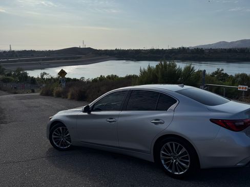 Used 2018 INFINITI Q50 Luxe AWD/4WD image 9