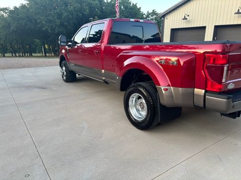 Used 2022 Ford F350 King Ranch AWD/4WD image 2