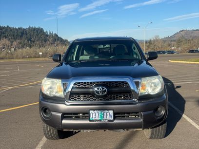 Used 2011 Toyota Tacoma PreRunner w/ SR5 Pkg #2