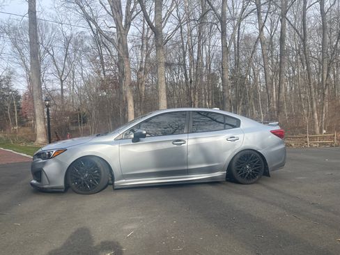 Used 2019 Subaru Impreza 2.0i Sport image 1