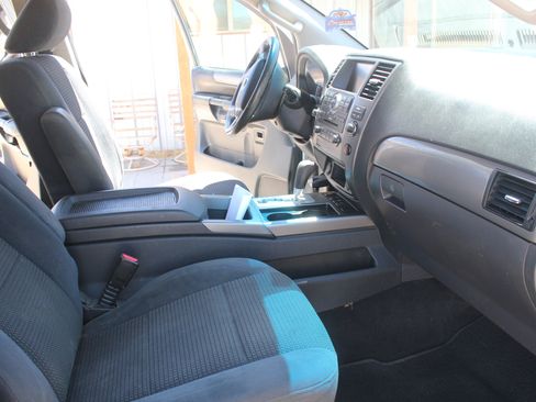 Used 2014 Nissan Armada SV w/ SV Driver Package RWD image 6