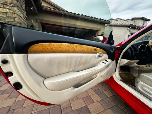 Used 2005 Lexus SC 430 Convertible image 14