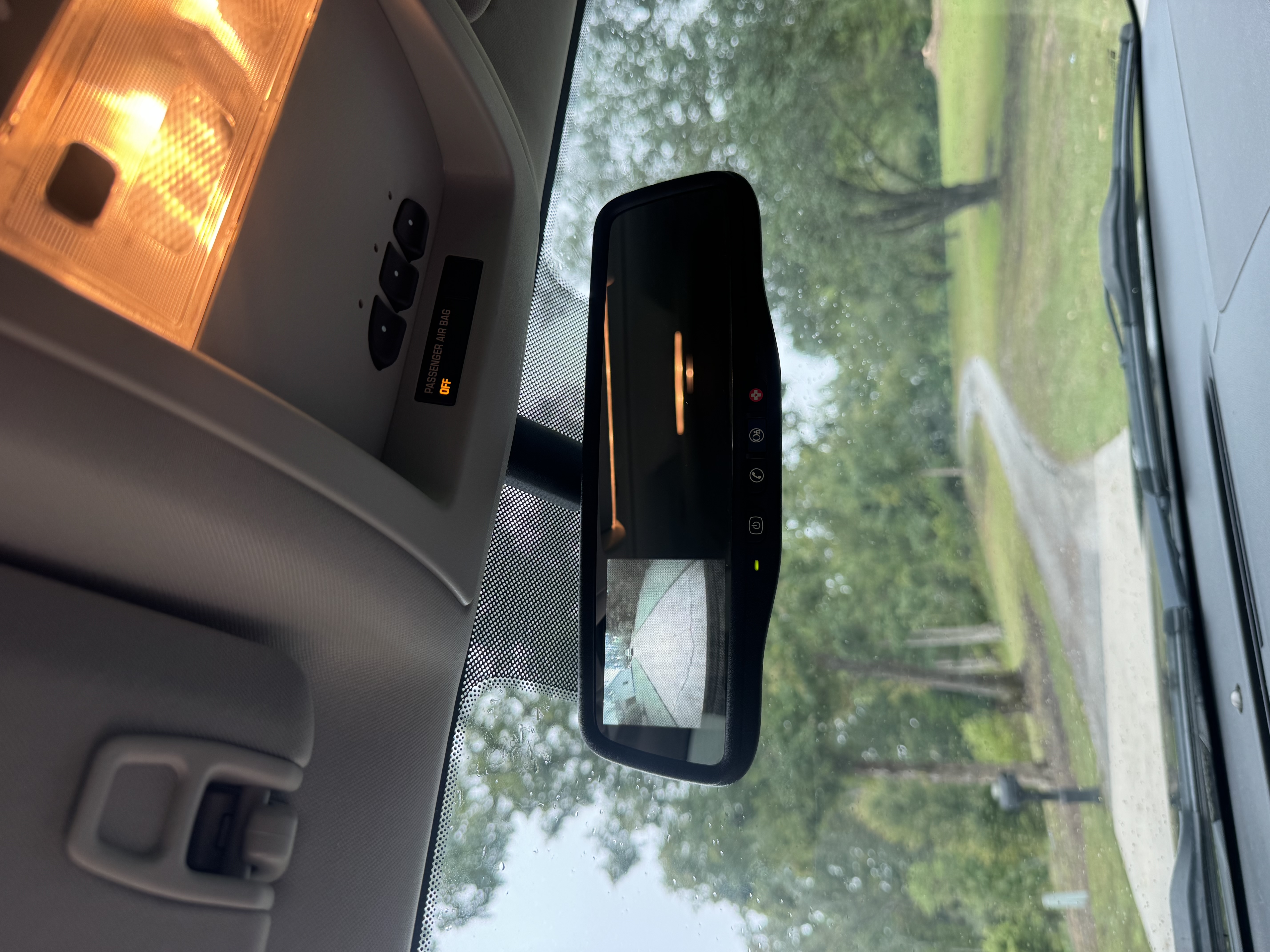 Used 2011 Chevrolet Suburban 2500 LT w/ Luxury Package AWD/4WD image 14