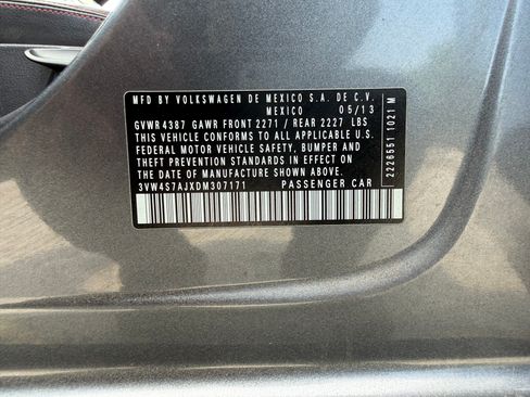 Used 2013 Volkswagen Jetta GLI image 20