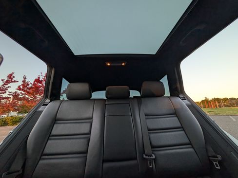 Used 2013 Mercedes-Benz E 63 AMG Wagon image 11