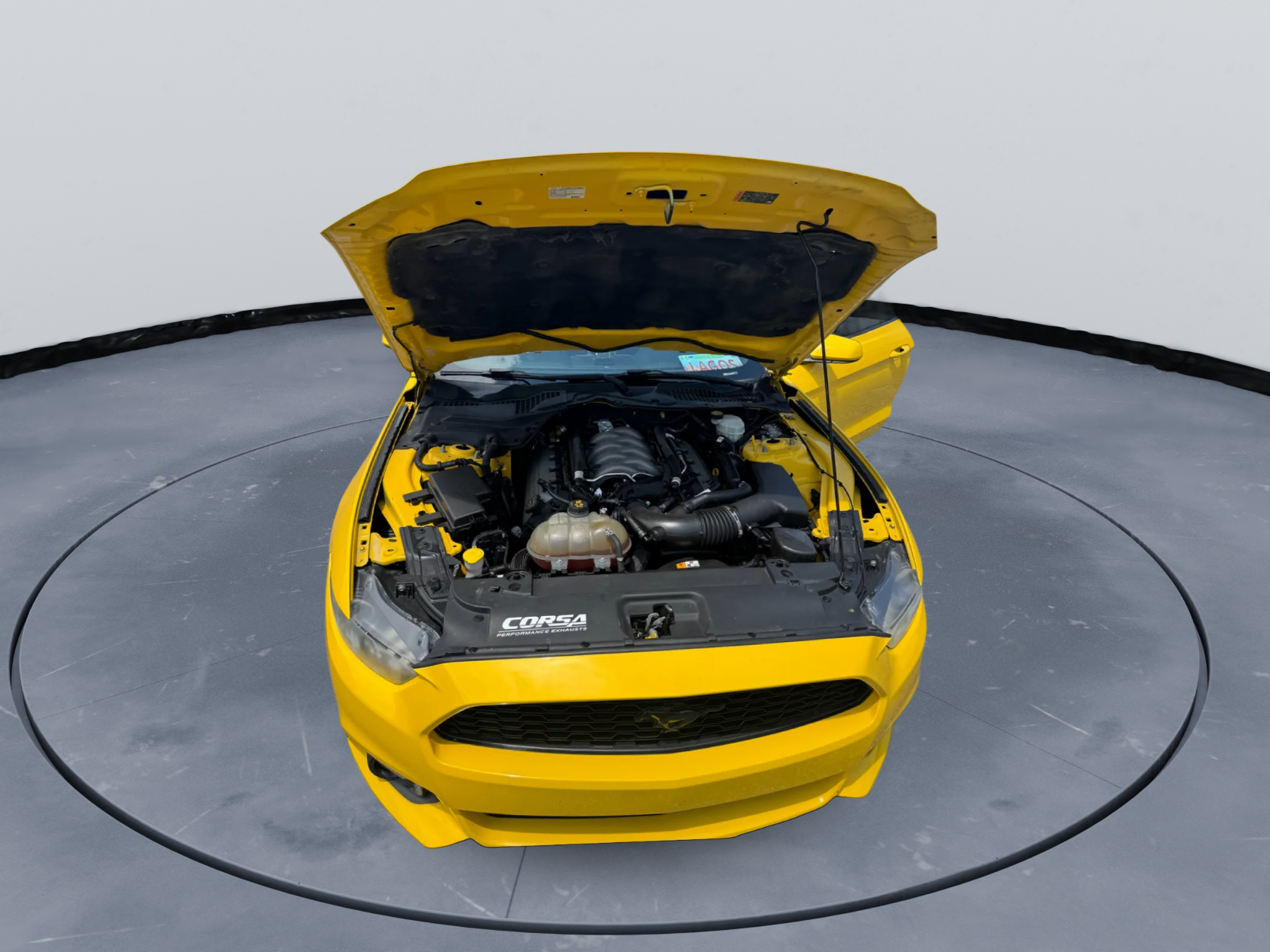 Used 2017 Ford Mustang GT RWD image 6