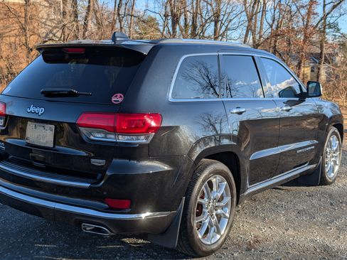 Used 2016 Jeep Grand Cherokee Summit w/ Skid Plate Group image 12