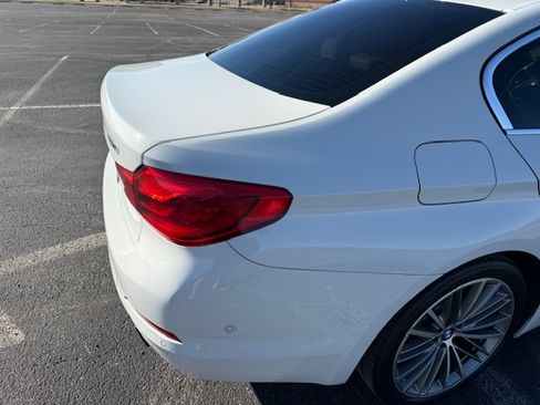 Used 2019 BMW 530i w/ Convenience Package image 11