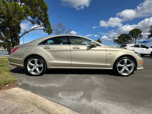 Used 2012 Mercedes-Benz CLS 550 image 6