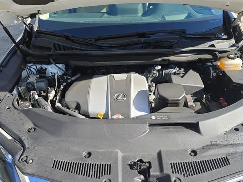 Used 2021 Lexus RX 350L Luxury w/ Accessory Package image 11