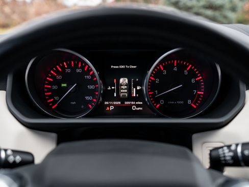 Used 2014 Land Rover Range Rover Sport Supercharged image 18