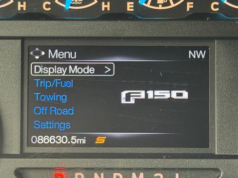 Used 2016 Ford F150 XLT w/ Equipment Group 302A Luxury image 25