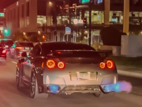 Used 2012 Nissan GT-R Premium image 9