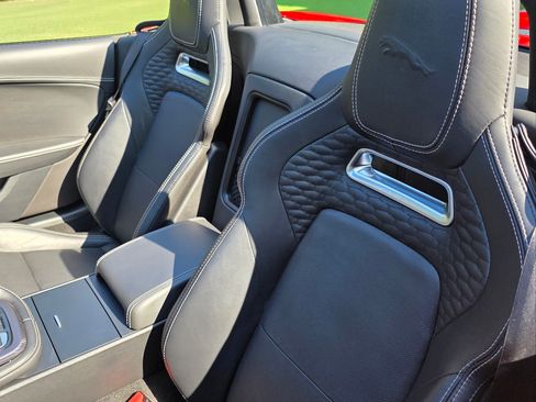 Used 2022 Jaguar F-TYPE R-Dynamic image 12