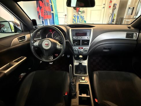 Used 2010 Subaru Impreza WRX STI AWD/4WD image 6