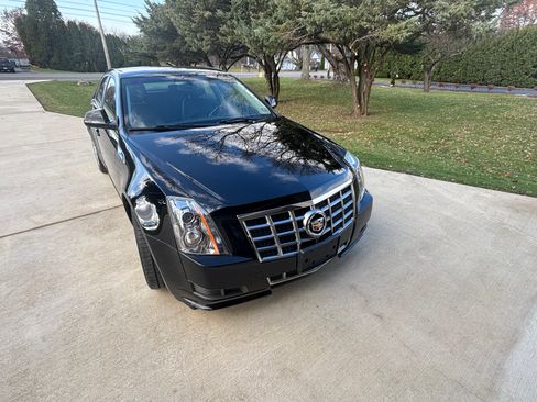 Used 2012 Cadillac CTS AWD Sedan image 2