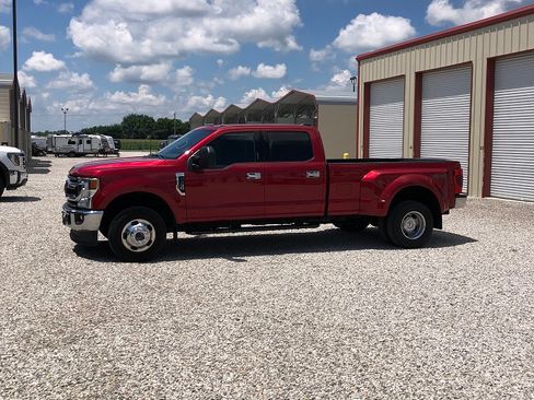Used 2022 Ford F350 XLT w/ XLT Value Package AWD/4WD image 1