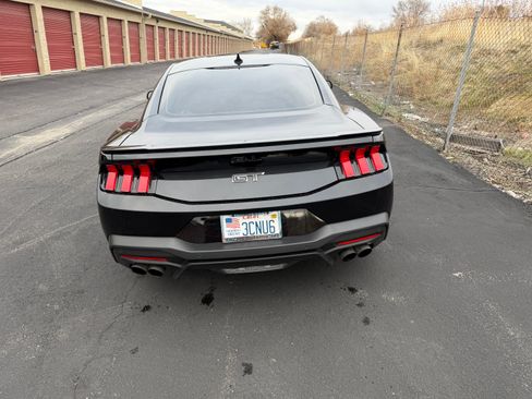 Used 2024 Ford Mustang GT Premium image 11