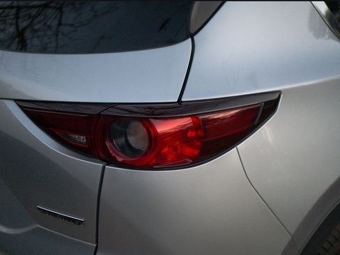 Used 2021 MAZDA CX-5 Touring w/ Touring Preferred SV Package image 17