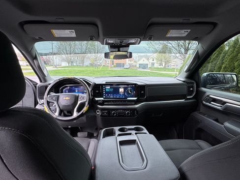 Used 2025 Chevrolet Silverado 1500 LT w/ All Star Edition Plus image 15